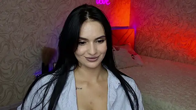Snapshot of MilaaSweety chatting on 07-18-26, 08:34 MilaaSweety online show from 07-18-26, 08:34