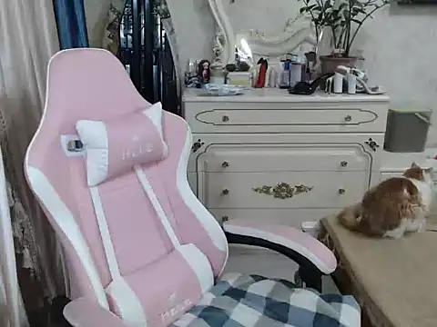 Sweet Lena7 online show from 04-17-26, 08:45