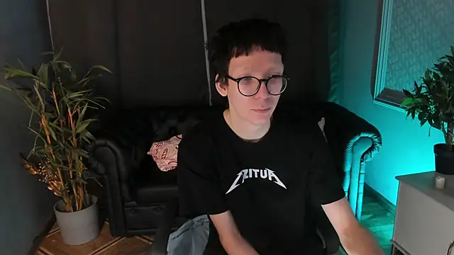 Snapshot of Tommy_Stars chatting on 03-19-26, 05:33 Tommy Stars online show from 03-19-26, 05:33