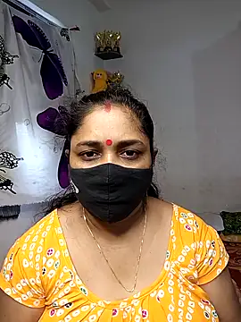 Snapshot of Tanvi_My_Girl chatting on 05-13-26, 04:43 Tanvi My Girl online show from 05-13-26, 04:43