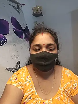 Snapshot of Tanvi_My_Girl chatting on 06-11-26, 01:20 Tanvi My Girl online show from 06-11-26, 01:20
