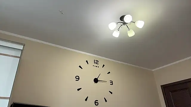 AdeleVelvet online show from 04-07-26, 10:15