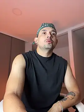 TroyeSavage online show from 04-16-26, 10:49