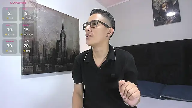Snapshot of _Alan_Walker_1 chatting on 06-21-26, 04:20 Alan Walker 1 online show from 06-21-26, 04:20