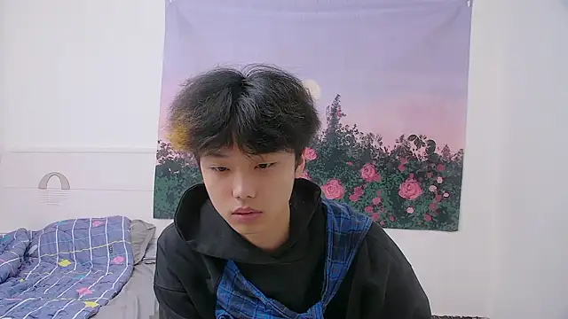 icecream-002 online show from 04-10-26, 11:15