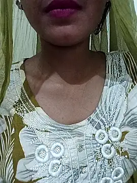 Barbie Aasnoor online show from 03-14-26, 04:07