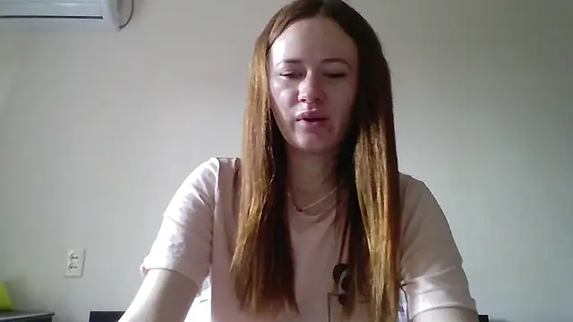 Whisper Of Desire online show from 04-13-26, 10:43