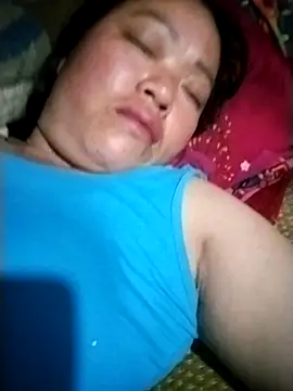 Min-in online show from 04-21-26, 06:55