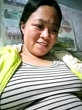 Snapshot of Min-in chatting on 04-26-26, 02:26 Min-in online show from 04-26-26, 02:26