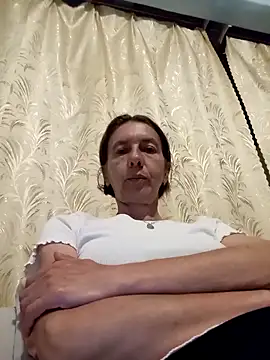 Snapshot of Tania9876 chatting on 06-10-26, 07:35 Tania9876 online show from 06-10-26, 07:35