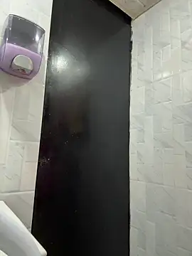 Snapshot of nami_rosee chatting on 03-10-26, 07:19 nami rosee online show from 03-10-26, 07:19