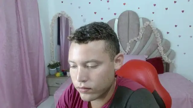 Snapshot of sven_fox723 chatting on 06-09-26, 01:12 sven fox723 online show from 06-09-26, 01:12