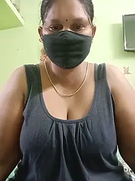 Snapshot of telugutanuja_ chatting on 06-20-26, 01:09 telugutanuja online show from 06-20-26, 01:09