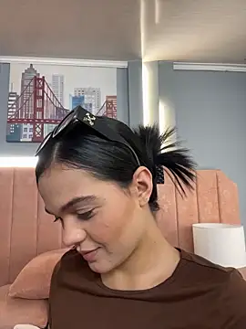 Bella-Ferrer online show from 03-28-26, 06:29