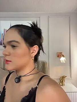 Snapshot of Bella-Ferrer chatting on 06-09-26, 06:30 Bella-Ferrer online show from 06-09-26, 06:30
