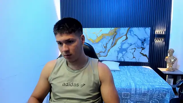 AlessandroFranco online show from 06-26-26, 12:53