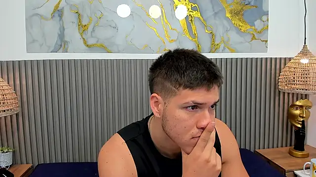 AlessandroFranco online show from 07-17-26, 12:56