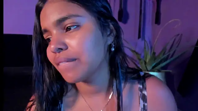 ZoeyMonroe  online show from 03-25-26, 04:18