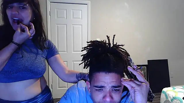 Snapshot of Blackigirl chatting on 03-19-26, 08:18 Blackigirl online show from 03-19-26, 08:18