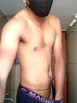 Roy3 2 online show from 04-05-26, 01:58