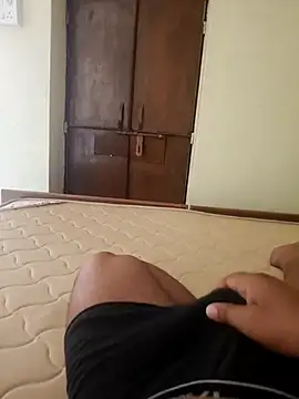 Desii rockstarr online show from 04-16-26, 05:19