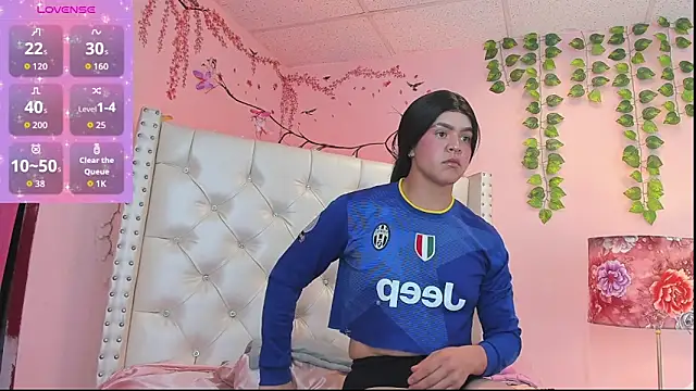 liam scoot  online show from 03-13-26, 04:52