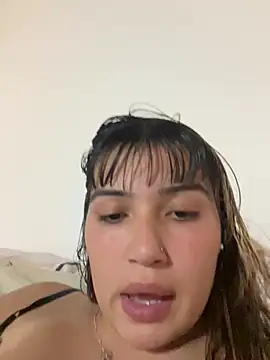 Snapshot of miicbebita chatting on 05-02-26, 12:37 miicbebita online show from 05-02-26, 12:37