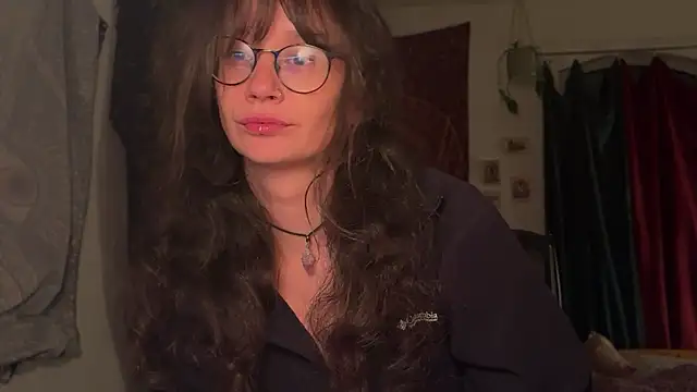 nyxo  online show from 04-02-26, 12:41