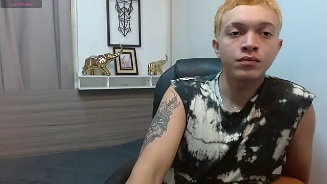 AllanVicent online show from 03-13-26, 02:23