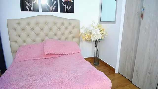 Tamar4 f00x online show from 04-25-26, 12:52