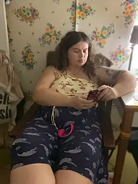 Nenssy555 online show from 07-21-26, 07:27