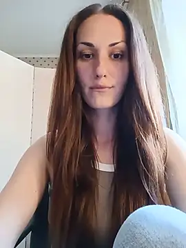 Snapshot of LunaCrystall chatting on 05-22-26, 03:39 LunaCrystall online show from 05-22-26, 03:39