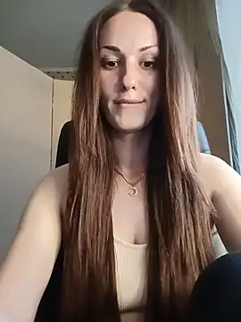 Snapshot of LunaCrystall chatting on 05-23-26, 04:00 LunaCrystall online show from 05-23-26, 04:00
