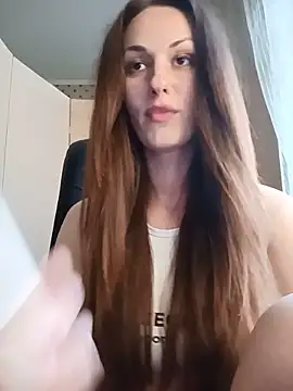 Snapshot of LunaCrystall chatting on 06-03-26, 04:01 LunaCrystall online show from 06-03-26, 04:01