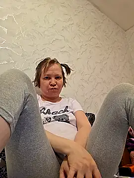  LOLA-LOLA  online show from 04-11-26, 04:11