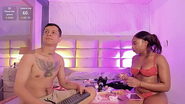 Snapshot of fantasySex_3 chatting on 03-13-26, 04:52 fantasySex 3 online show from 03-13-26, 04:52