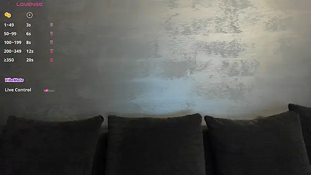 Snapshot of IvyTease_ chatting on 06-23-26, 06:11 IvyTease online show from 06-23-26, 06:11