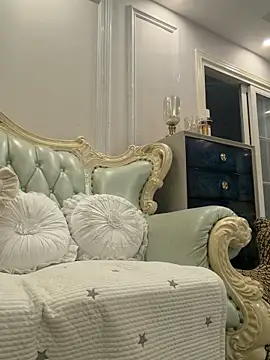 Snapshot of Abb-wen chatting on 04-01-26, 01:23 Abb-wen online show from 04-01-26, 01:23