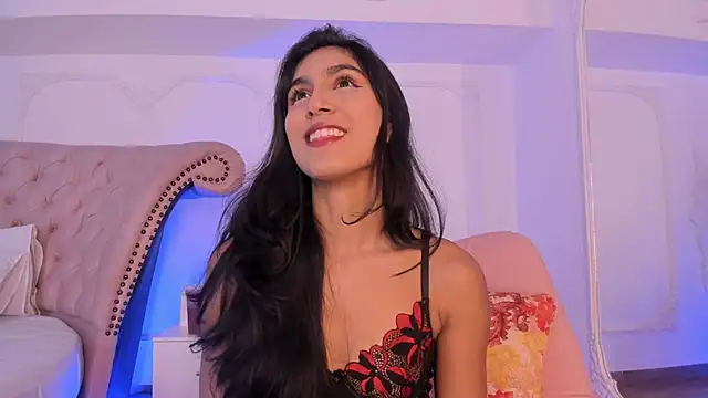 LucianaBlanco  online show from 05-06-26, 08:25