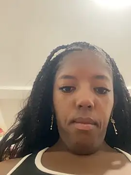 Brenda hot27 online show from 05-18-26, 03:07