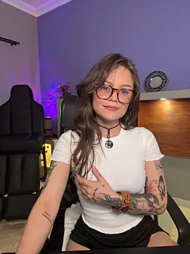 Tallulah Kinky online show from 05-08-26, 05:18