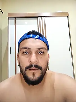 Snapshot of OchefRabudo chatting on 04-02-26, 01:03 OchefRabudo online show from 04-02-26, 01:03