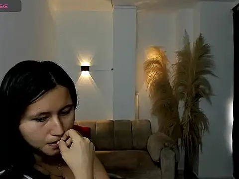isabella grace18 online show from 04-22-26, 01:01