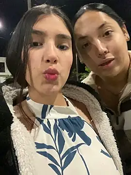 Snapshot of valery_cam0 chatting on 03-13-26, 03:35 valery cam0 online show from 03-13-26, 03:35