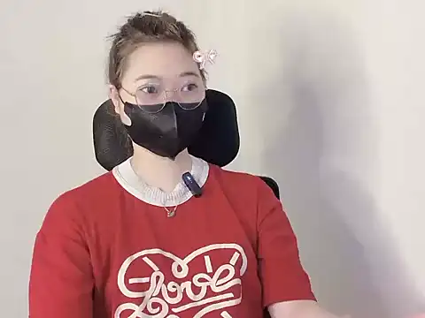 hunhun122 online show from 04-19-26, 05:01