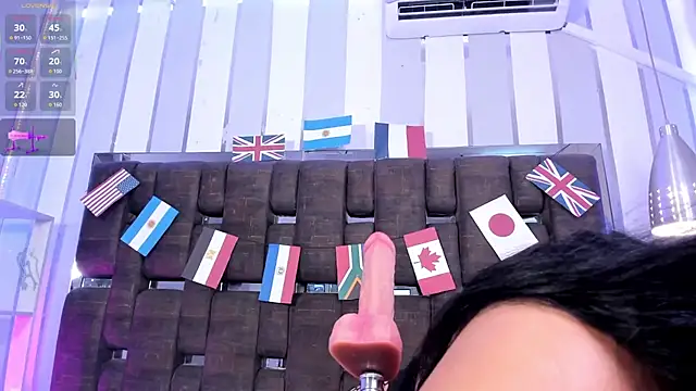 NinaBloom  online show from 07-18-26, 01:04