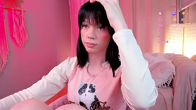 lisa sunny  online show from 05-08-26, 04:34