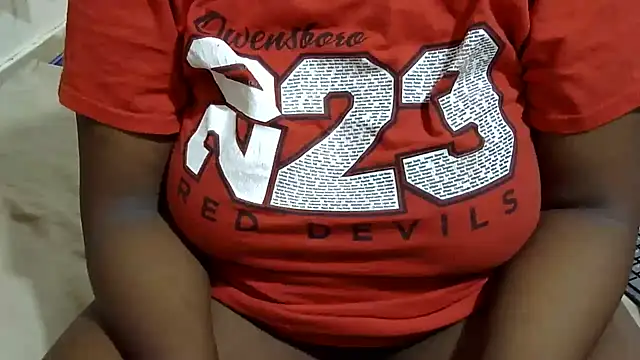 QueenOfBooty online show from 03-11-26, 07:47