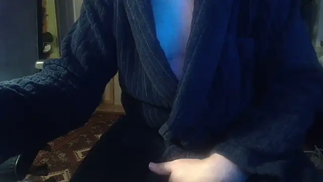 Snapshot of Buggemann chatting on 06-23-26, 12:52 Buggemann online show from 06-23-26, 12:52
