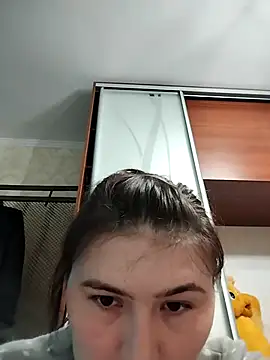 Stlla3704 online show from 03-22-26, 07:50